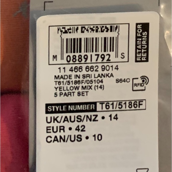 Marks and Spencer full briefs 5 pack - Picture 3 of 3